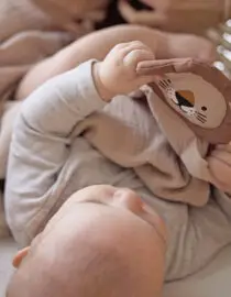 oroszlán szundikendő